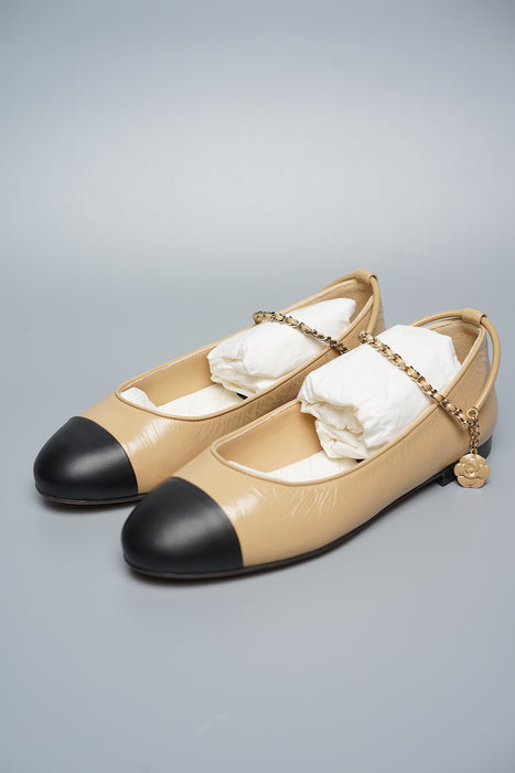 Chanel 23C Ballerinas in Beige/Black Size 37 (Brand New)