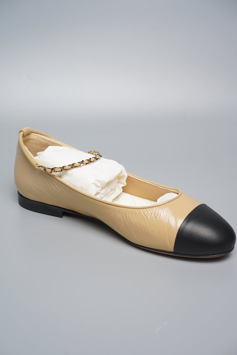 Chanel 23C Ballerinas in Beige/Black Size 37 (Brand New)