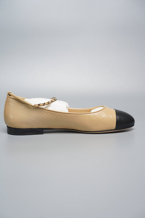 Chanel 23C Ballerinas in Beige/Black Size 37 (Brand New)