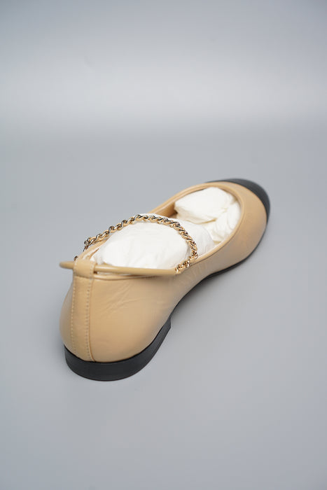 Chanel 23C Ballerinas in Beige/Black Size 37 (Brand New)